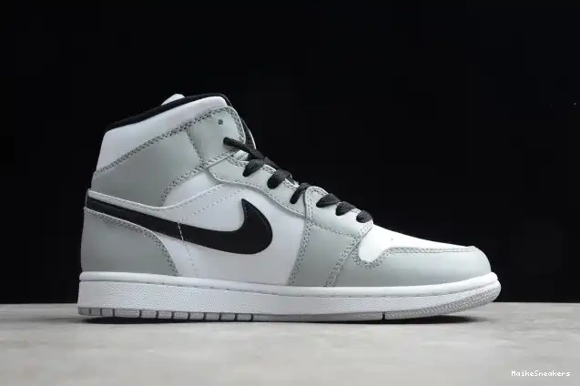 MaikeSneakers AIR 1 Jordan Grey Smoke Mid 554724-092 Light 0517
